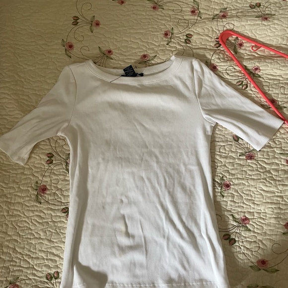 Tahari white shirt ribbed - Picture 1 of 2